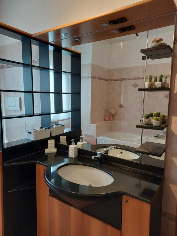 サーレ・マラジーノCasa T.U.A.アパートメント エクステリア 写真